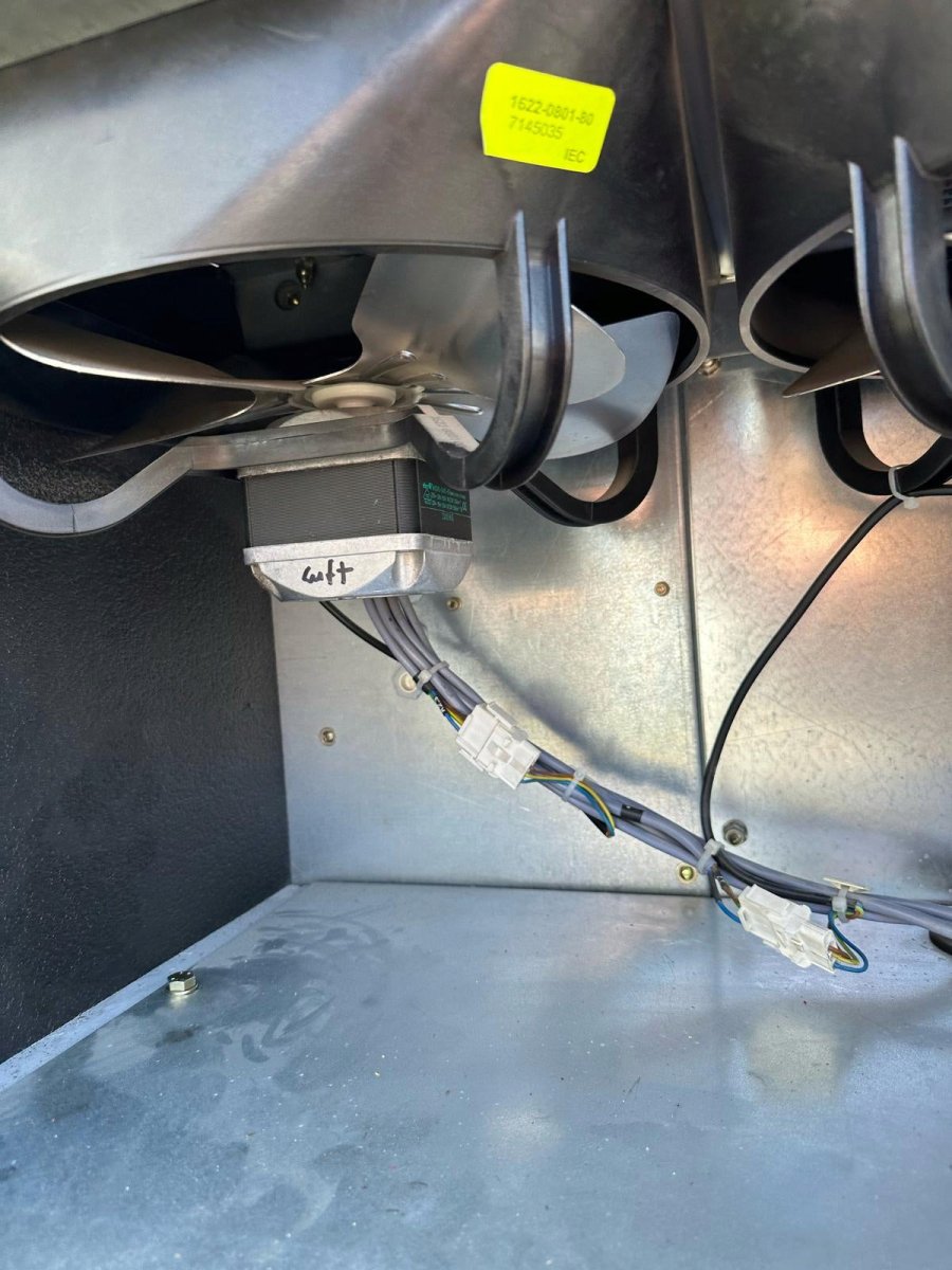 Kompresor Śrubowy Atlas Copco GA7 7.5kW 1.07m3/min 10 bar - Sklep Czemar