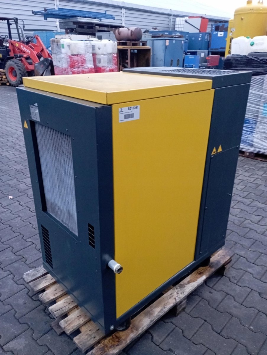 Kompresor Śrubowy KAESER SK24 15kW 2020 L/min 8 bar 2006r - Sklep Czemar