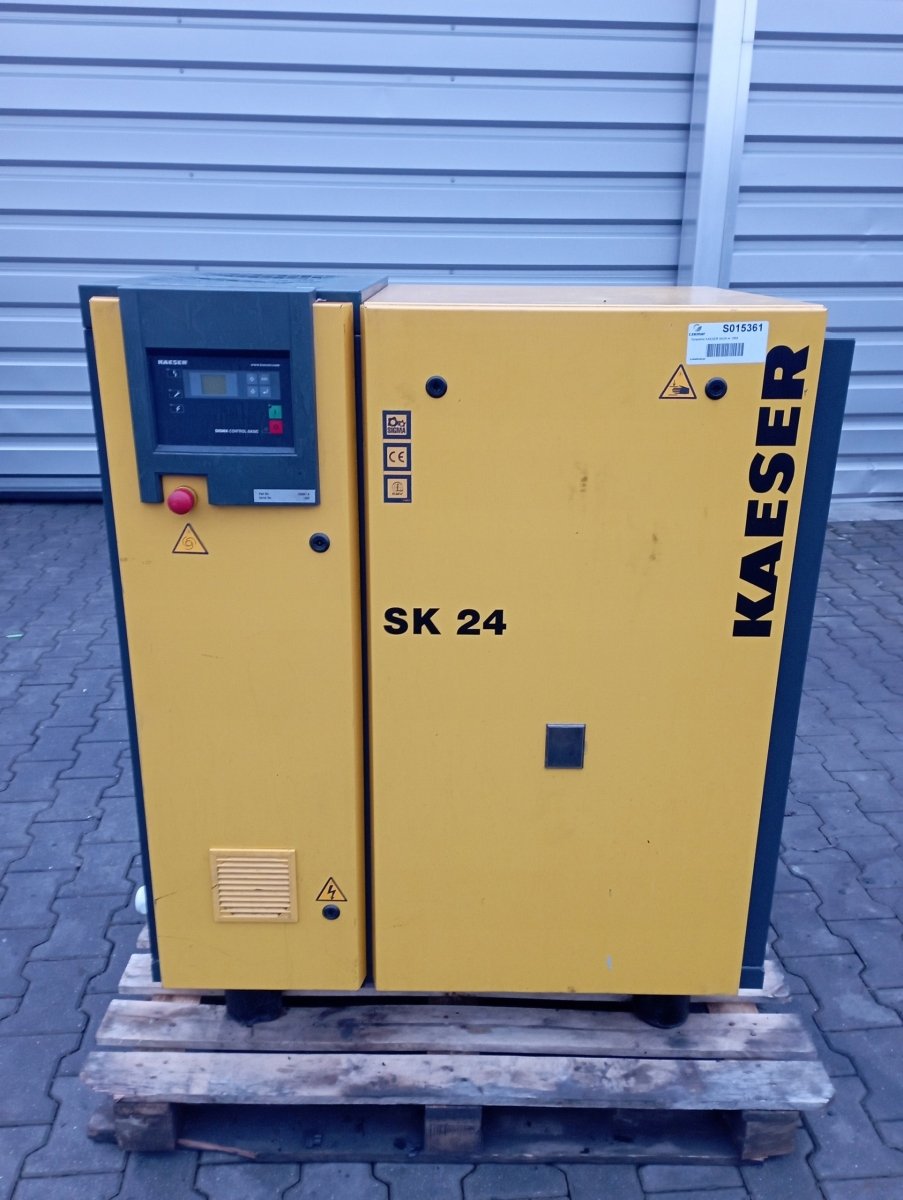 Kompresor Śrubowy KAESER SK24 15kW 2020 L/min 8 bar 2006r - Sklep Czemar