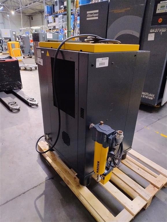 Kompresor Śrubowy KAESER SM9 5,5kW 0,9m3/min 8 bar 2009r - Sklep Czemar