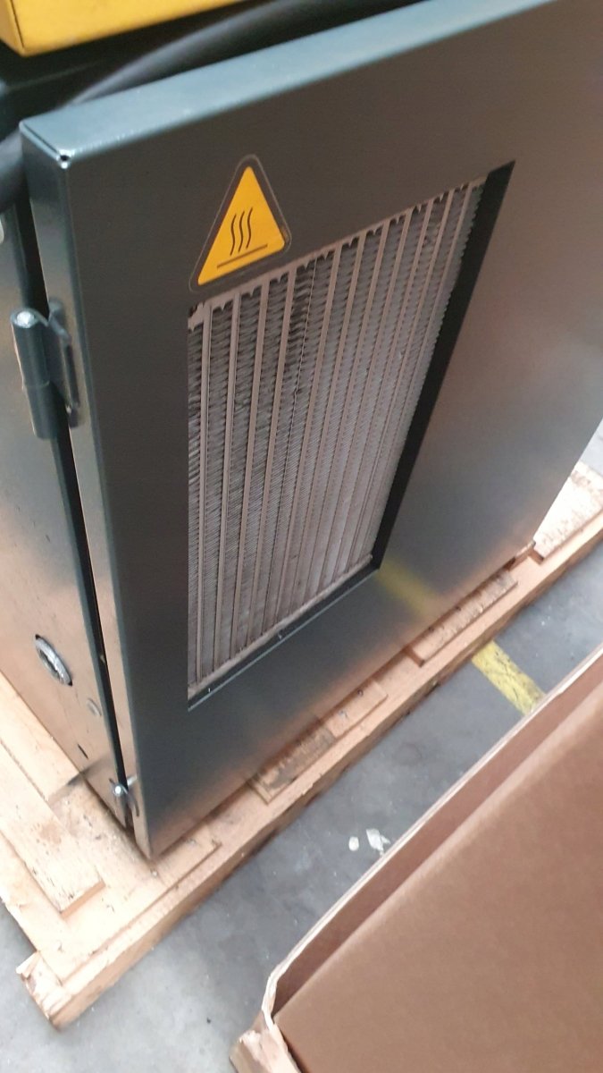 Kompresor Śrubowy KAESER SX4 3kW 0,42m³/min 8 bar - Sklep Czemar