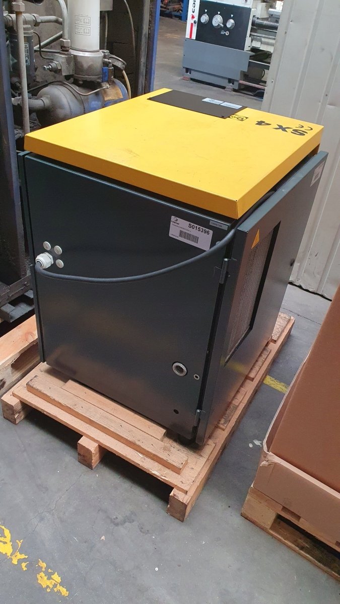 Kompresor Śrubowy KAESER SX4 3kW 0,42m³/min 8 bar - Sklep Czemar