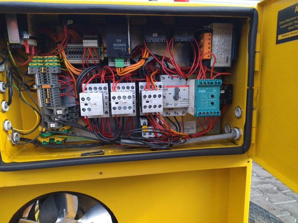 kompresor srubowy kaeser sx6 4kw 0.44m3 min 10bar 400v - Sklep Czemar