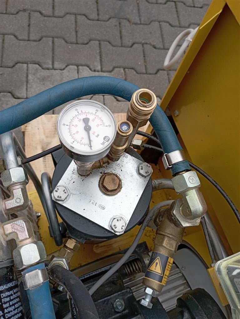 Kompresor Śrubowy KAESER SX6 4kW 0,75m3/min 7,5 bar - Sklep Czemar