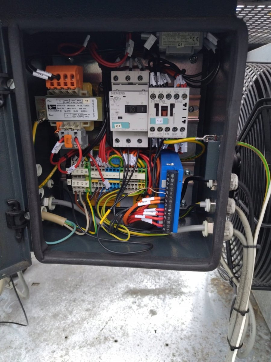 Osuszacz ziębniczy KAESER TD51 5650L/min 16 bar 0,97kW 2012r - Sklep Czemar