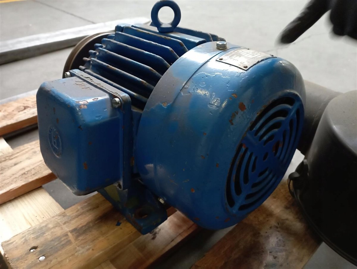 Silnik elektryczny BAUKNECH 3kW 2860 obr/min SPRAWNY Gotowy do pracy - Sklep Czemar