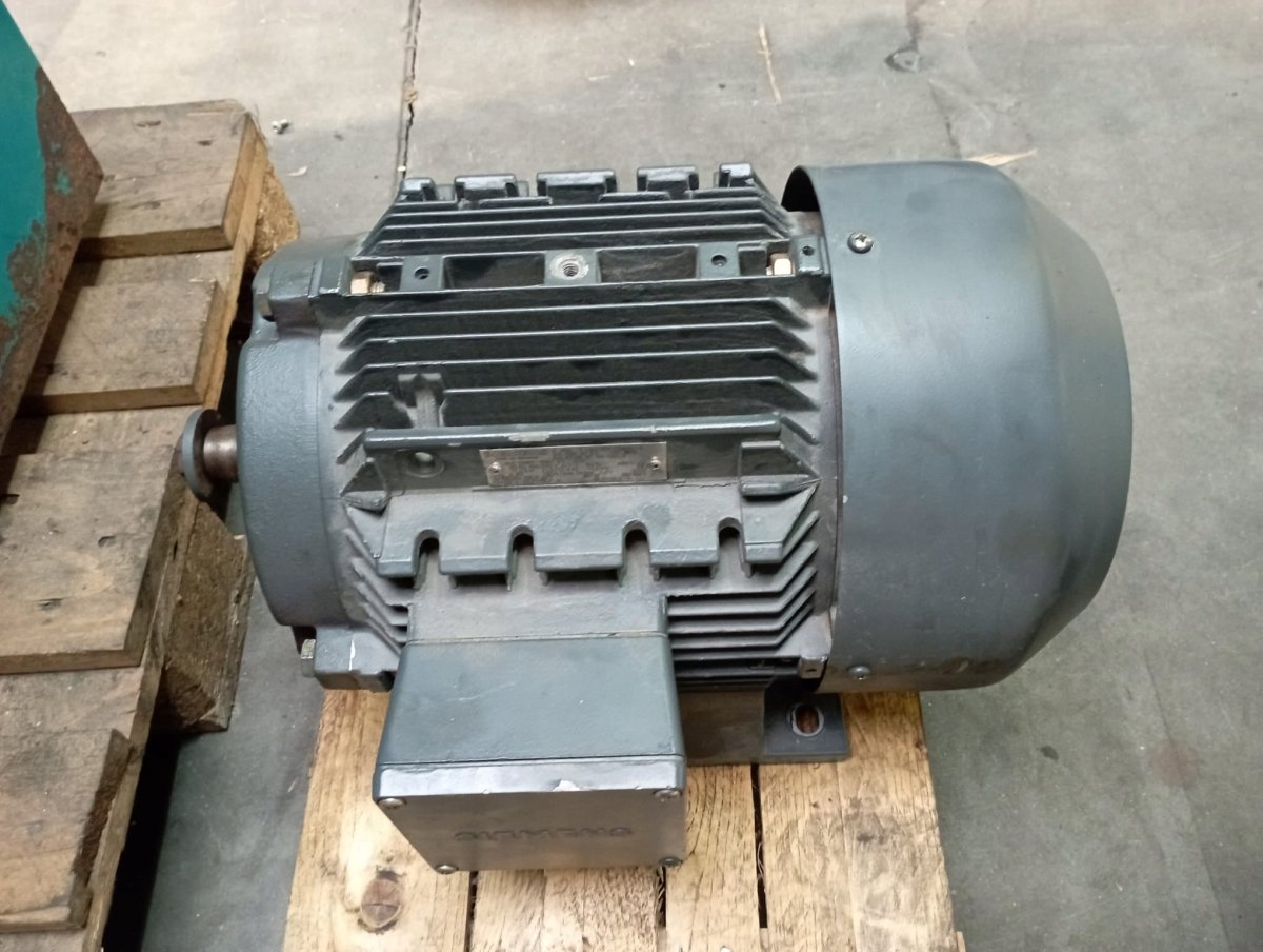silnik elektryczny 11 kW- Sklep Czemar