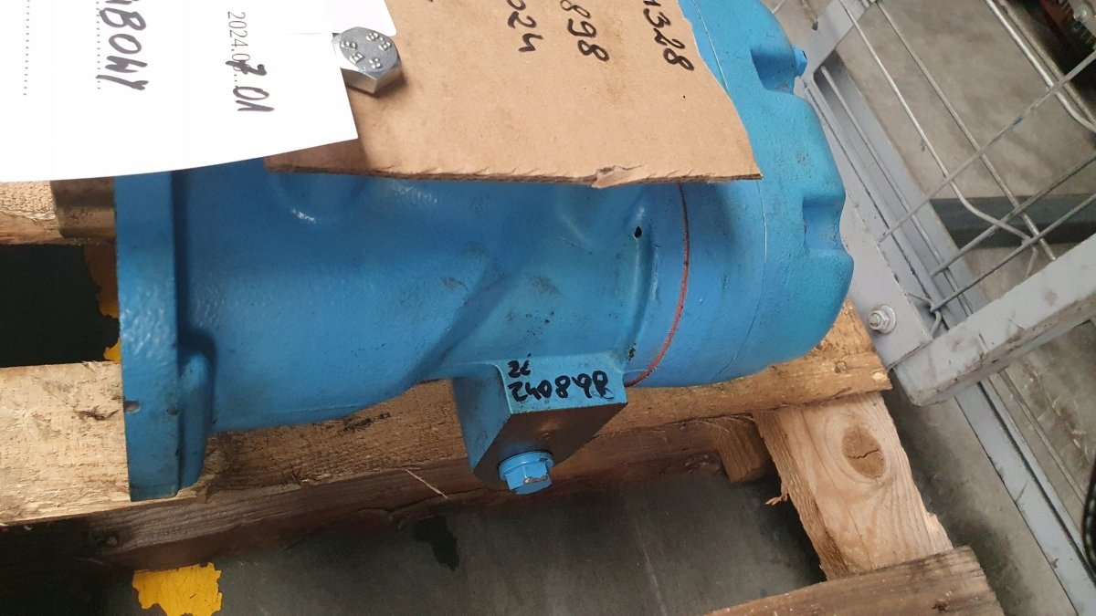 SPRAWNY!!! Stopień śrubowy Boge BS61 9000 obr/min 15 bar - Sklep Czemar