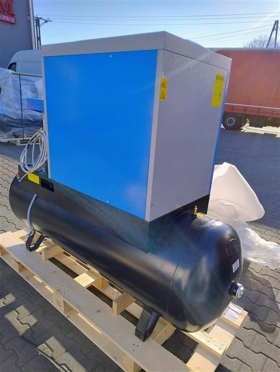sprężarka 15 kW z osuszaczem - Sklep Czemar