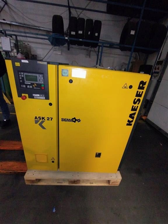 Sprężarka śrubowa KAESER ASK27 15kW, 2,35m3/min, 11 Bar, 2013r - Sklep Czemar