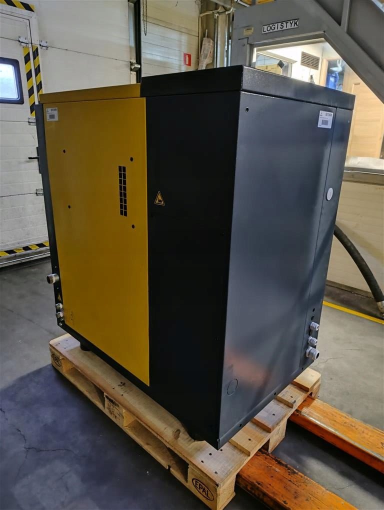 Sprężarka śrubowa KAESER ASK27 15kW, 2,35m3/min, 11 Bar, 2013r - Sklep Czemar