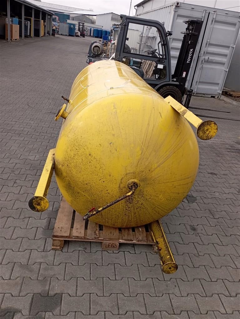 ZBIORNIK KOMINO CIŚNIENIOWY 3000L PIONOWY 11BAR DO KOMPRESORA SPRĘŻARKI - Sklep Czemar